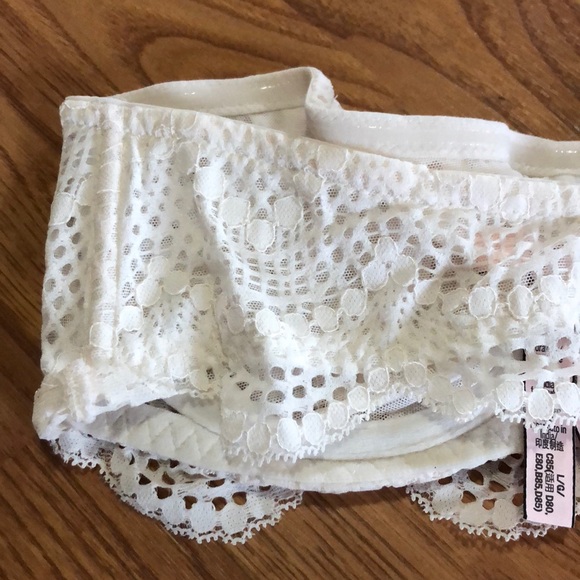 Victoria’s Secret lace bandeau bralette, BNWT - Picture 4 of 5